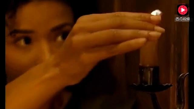 欧洲的一部出色爱情犯罪电影,女主角的演绎让你流连忘返! 欧洲的一部出色爱情犯罪电影,女主角的演绎让你流连忘返!