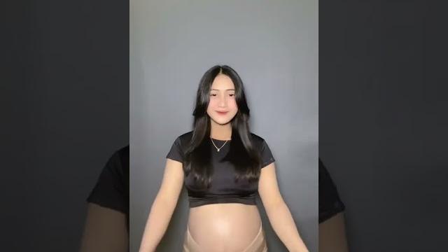 Bumil perut mulus Bumil perut mulus