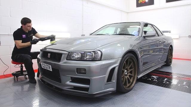 Nissan skyline r34 gtr detailing Nissan skyline r34 gtr detailing