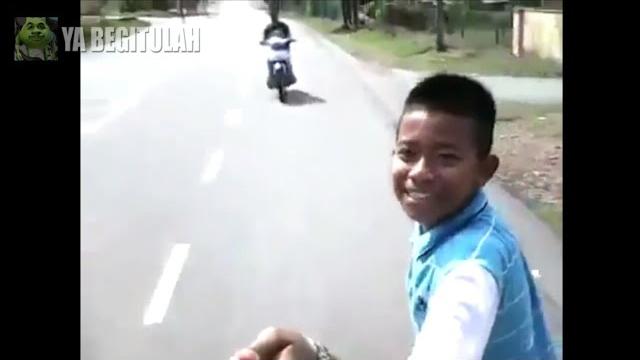 Apabila atan beneran menjadi setann... Apabila atan beneran menjadi setann...