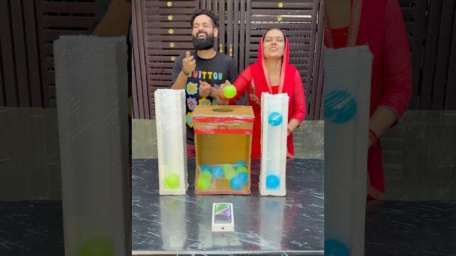 The ball-touching challenge is so exciting! who can win an iphone? #familygames #familychallenge The ball-touching challenge is so exciting! who can win an iphone? #familygames #familychallenge