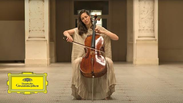 Camille thomas – donizetti: l'elisir d'amore: una furtiva lagrima (at le musée des arts décoratifs) Camille thomas – donizetti: l'elisir d'amore: una furtiva lagrima (at le musée des arts décoratifs)