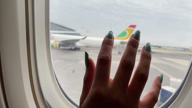 1 min asmr in an airplane ️️ 1 min asmr in an airplane ️️