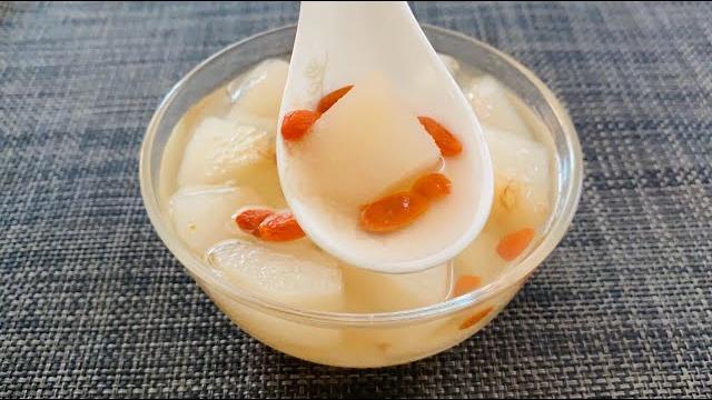 【小霞・家味美食】 正確煮冰糖雪梨湯的做法,很多人不懂,真是白花錢,又白喝 【小霞・家味美食】 正確煮冰糖雪梨湯的做法,很多人不懂,真是白花錢,又白喝