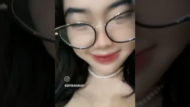 Tante toket tobrut barbar montok Tante toket tobrut barbar montok