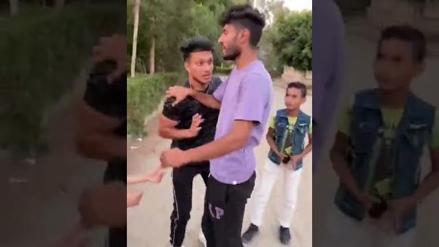 طلع علينا بلطجي شوفو اخواتي الصغيرين عملو اي طلع علينا بلطجي شوفو اخواتي الصغيرين عملو اي