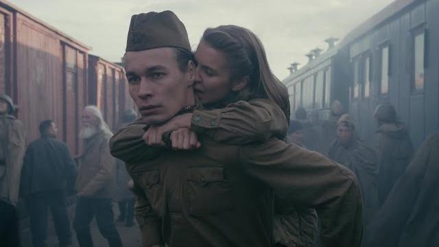 Невероятная военная драма! слёзы невозможно сдерживать! спутники. все серии. сильный фильм Невероятная военная драма! слёзы невозможно сдерживать! спутники. все серии. сильный фильм