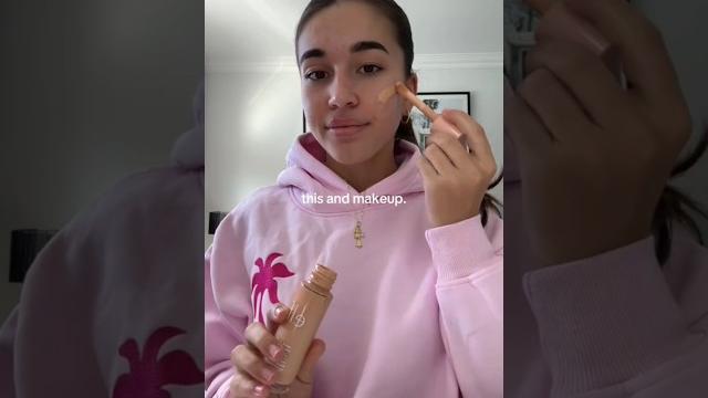 Emma chamberlain #emmachamberlain #grwm #getreadywithme #pinkpalmpuff #makeup #ootd #fashion #hoodie Emma chamberlain #emmachamberlain #grwm #getreadywithme #pinkpalmpuff #makeup #ootd #fashion #hoodie