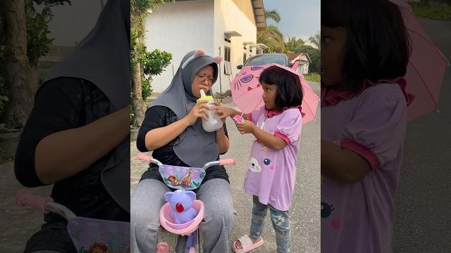 Masih nenen #shorts #trending #funny #subscribe Masih nenen #shorts #trending #funny #subscribe