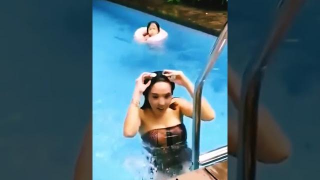 Berenang gayaku lepas (gisel) Berenang gayaku lepas (gisel)