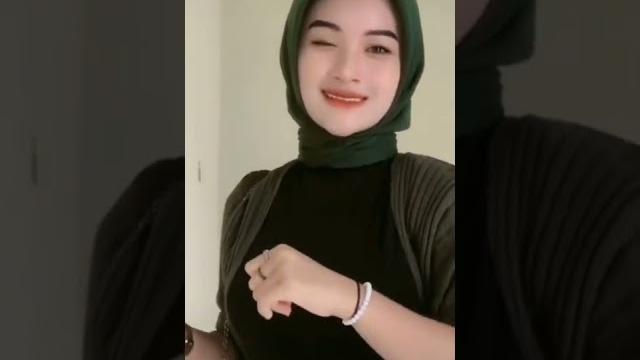 Jilbab gunung gede goyang pagoy | jilbab colmek Jilbab gunung gede goyang pagoy | jilbab colmek