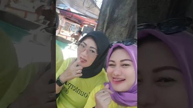 Ita #gemoy #goyang #dance #hijab #seblak #beranda #tasmewah #masukberanda #tasbagus #hiburan Ita #gemoy #goyang #dance #hijab #seblak #beranda #tasmewah #masukberanda #tasbagus #hiburan