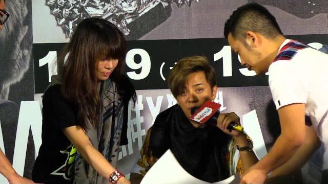 羅志祥說小霜不敢在台上打我 羅志祥說小霜不敢在台上打我
