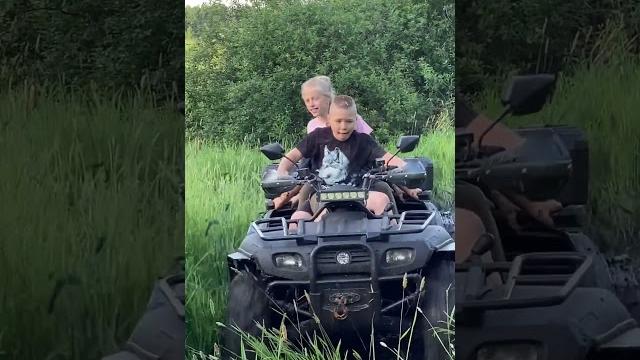 Малой в теме#offroad #покатушки #4x4 #квадроциклы#грязь Малой в теме#offroad #покатушки #4x4 #квадроциклы#грязь