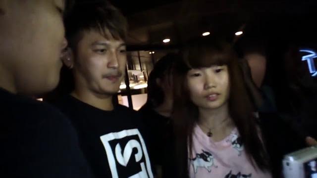 我送許維恩性感海報給kid,祝他越玩越瘋,誇給玉琳哥面子. 我送許維恩性感海報給kid,祝他越玩越瘋,誇給玉琳哥面子.