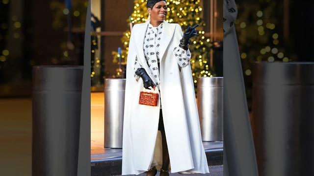 Fantasia stuns on cbs mornings with gayle king #fantasia #fashionpolice #cbsmornings #dolcegabbana Fantasia stuns on cbs mornings with gayle king #fantasia #fashionpolice #cbsmornings #dolcegabbana