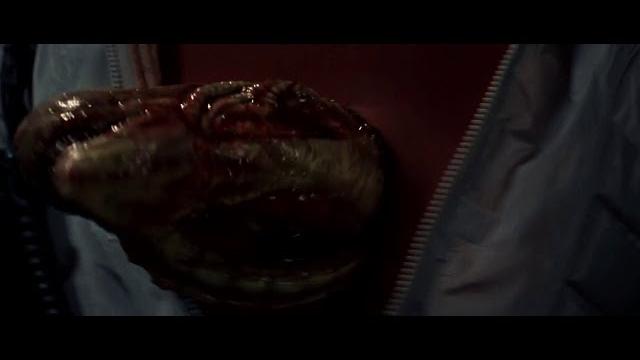 Avp: alien vs. predator - chestburst (hd) Avp: alien vs. predator - chestburst (hd)