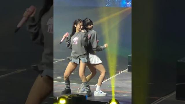 Black pink lisa jennie#bts#jin#v#jimin#jungkook#viral#shorts Black pink lisa jennie#bts#jin#v#jimin#jungkook#viral#shorts