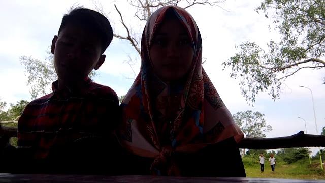 Pacaran jaman now Pacaran jaman now