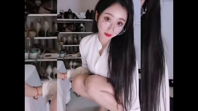 美足高贵 娇娆妩媚 莲中花魁 美足高贵 娇娆妩媚 莲中花魁