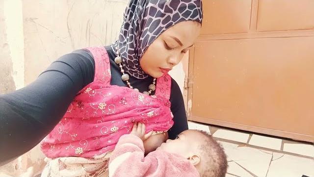 Feeding my baby outside with my nice make up Feeding my baby outside with my nice make up