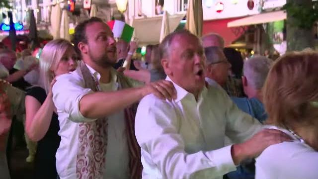 Beer barrel polka - andré rieu Beer barrel polka - andré rieu