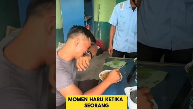 Momen haru ketika seorang anak menangis saat melihat ayahnya setelah 8: tahun ‼️#ayah #nangis #haru Momen haru ketika seorang anak menangis saat melihat ayahnya setelah 8: tahun ‼️#ayah #nangis #haru
