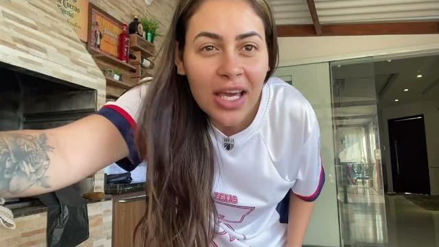Bella menezes Bella menezes