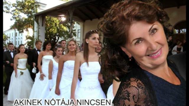 A füredi anna bálon turai kiss mária énekel A füredi anna bálon turai kiss mária énekel