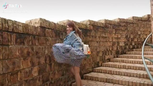 Windy skirt tiktok Windy skirt tiktok