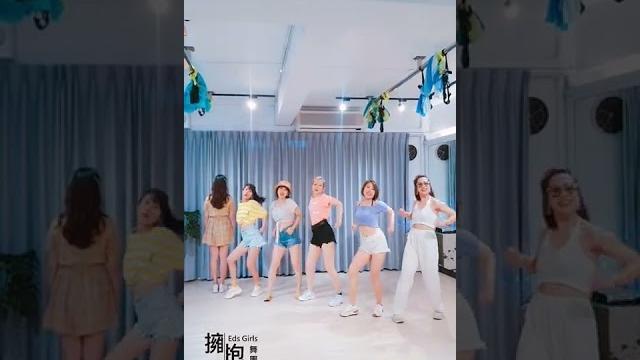 夏日舞動(edsgirls擁抱舞團) 夏日舞動(edsgirls擁抱舞團)