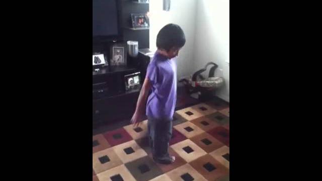 Ion james doing the dougie* Ion james doing the dougie*