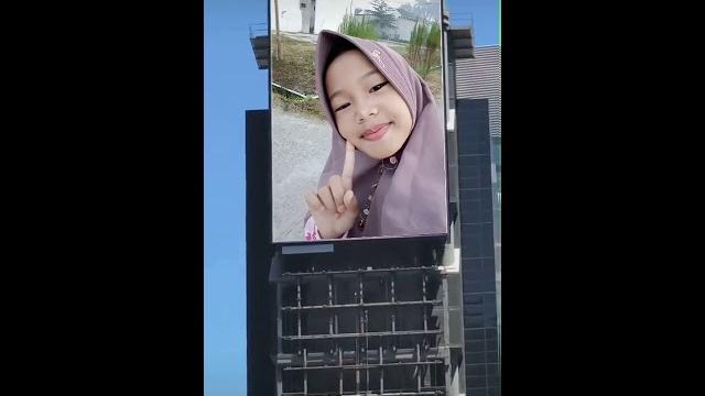 Like putri naya Like putri naya
