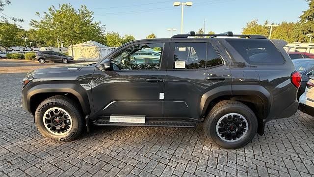 Toyota build quality has fallen off 2025 toyota 4runner rolls into ditch after owner parks it ! Toyota build quality has fallen off 2025 toyota 4runner rolls into ditch after owner parks it !