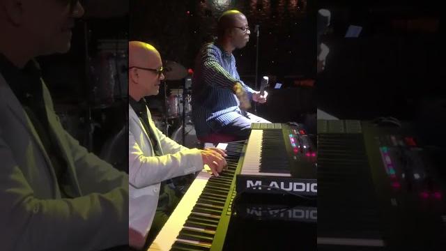 Donovan on keys- hit the road jack Donovan on keys- hit the road jack