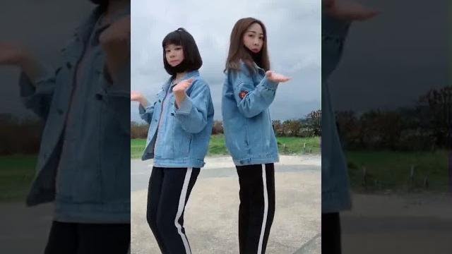 Tik tok抖音国际版最火的 捣蒜舞 你喜欢哪一个杵呢? Tik tok抖音国际版最火的 捣蒜舞 你喜欢哪一个杵呢?