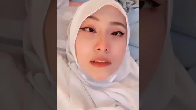 Pov: aku lgi dibawah - jilboobs 1 Pov: aku lgi dibawah - jilboobs 1