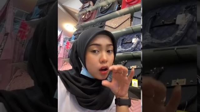 Awek tudung Awek tudung