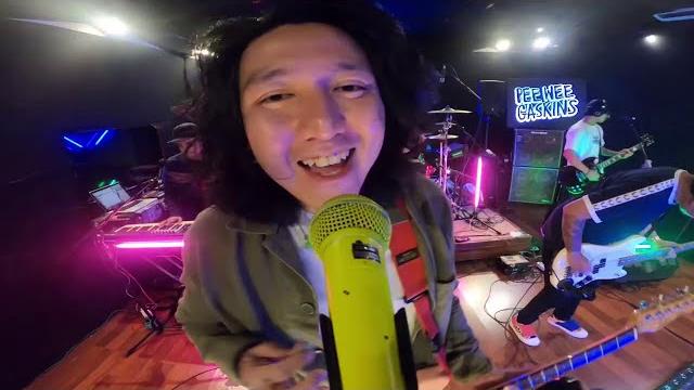 Pee wee gaskins - salah (studio session) Pee wee gaskins - salah (studio session)