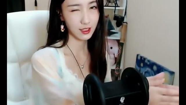 贝拉小姐姐 福利定制20220927 看顶级的q2643657426 贝拉小姐姐 福利定制20220927 看顶级的q2643657426