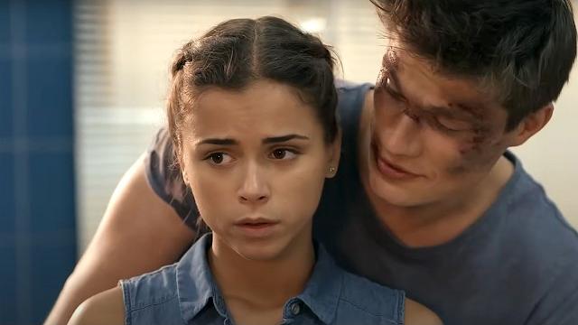 ¡él le propuso matrimonio… pero ayer ella besó a otro! ¡él le propuso matrimonio… pero ayer ella besó a otro!