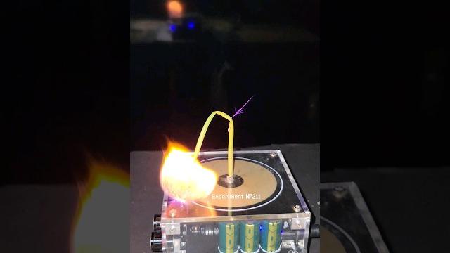Music tesla coil #experiment #fire #lightning #shorts Music tesla coil #experiment #fire #lightning #shorts
