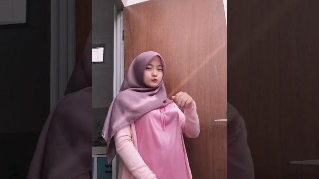 Pengen di goyang #apaansih Pengen di goyang #apaansih