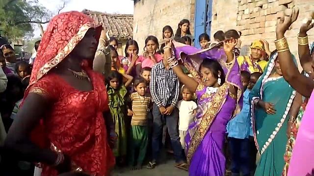 Huduka ke nach Huduka ke nach