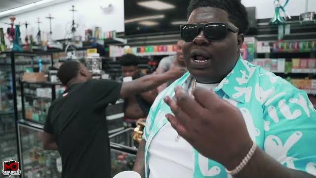 Bigxthaplug - wannabe (official music video) Bigxthaplug - wannabe (official music video)