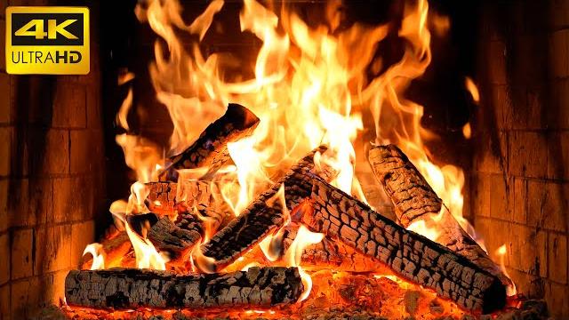 Fireplace comfort with burning logs & gentle fire sounds for a cozy and relaxing christmas season Fireplace comfort with burning logs & gentle fire sounds for a cozy and relaxing christmas season