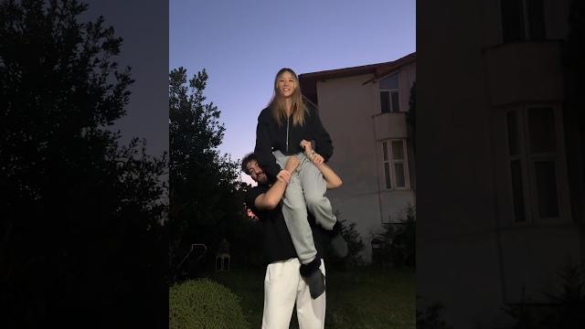 Aleyna kalaycıoğlu canbay omuza çıkma akımı #shorts Aleyna kalaycıoğlu canbay omuza çıkma akımı #shorts