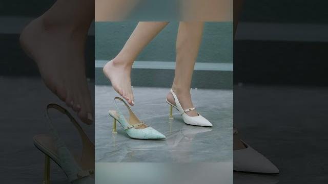 Office outfits - skirts,pantyhose&high heels,shoe play. beauty leg , 短裙,丝袜,高跟鞋,长脚,美腿,玉足,美しい脚 #shorts Office outfits - skirts,pantyhose&high heels,shoe play. beauty leg , 短裙,丝袜,高跟鞋,长脚,美腿,玉足,美しい脚 #shorts