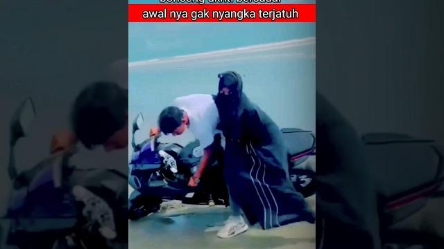 Astaghfirullah.detik detik ukhti bercadar Astaghfirullah.detik detik ukhti bercadar