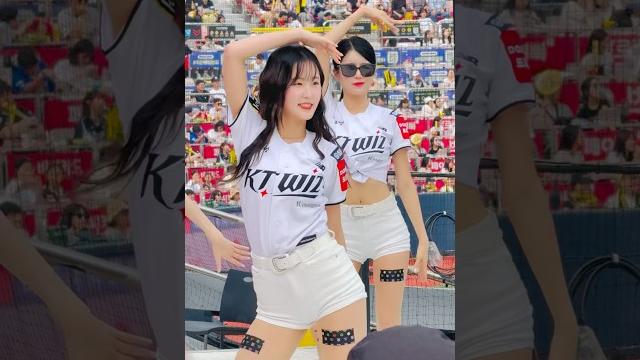 스리스리 귀여운 아웃송 #김한슬 #김한슬치어리더#ktwiz#kt위즈 #kt위즈치어리더 스리스리 귀여운 아웃송 #김한슬 #김한슬치어리더#ktwiz#kt위즈 #kt위즈치어리더